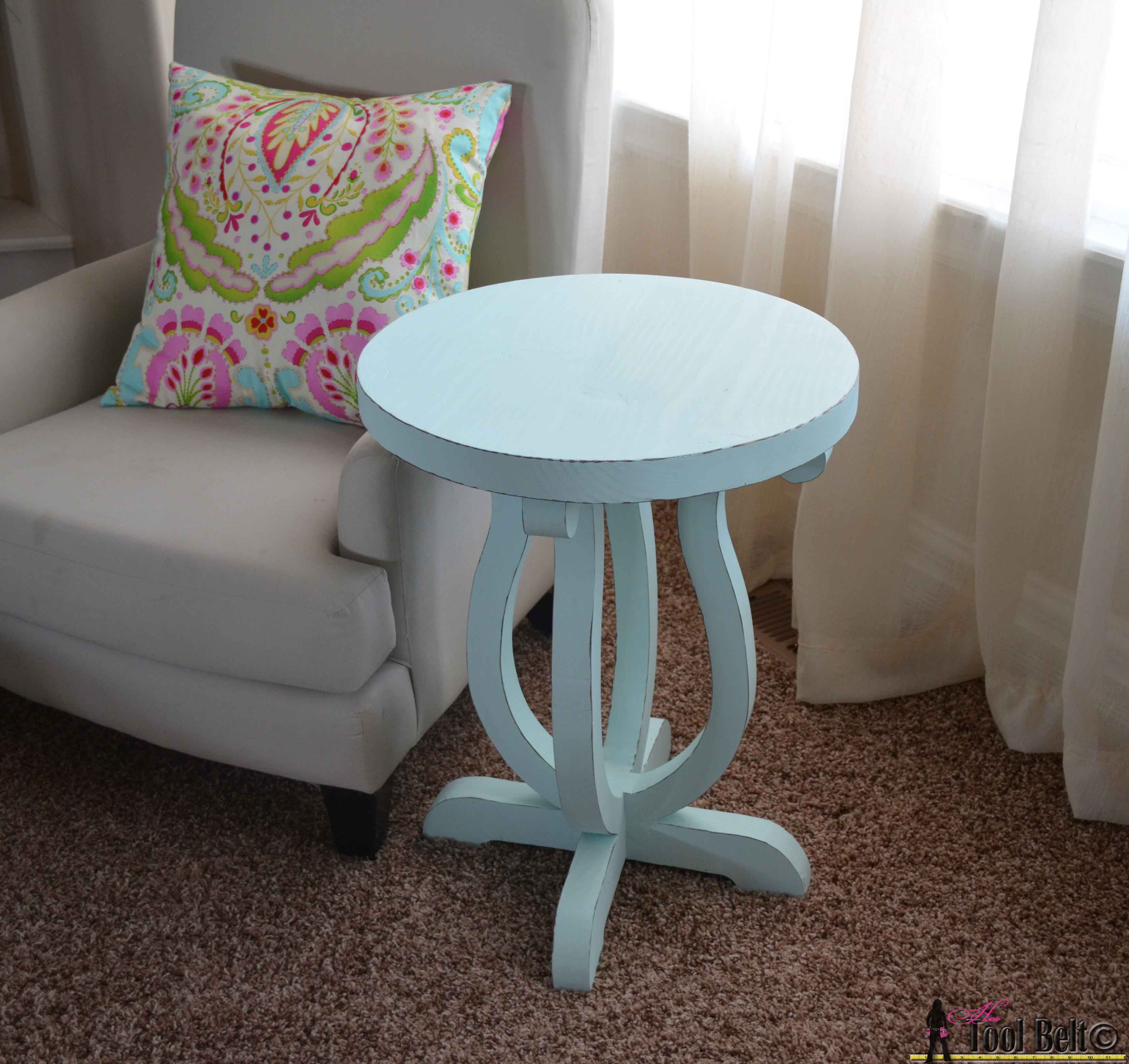 curvy side table her tool belt brynn pottery barn flower accent build cute from simple board free plans and counter height extendable college dorm room ashley furniture nesting