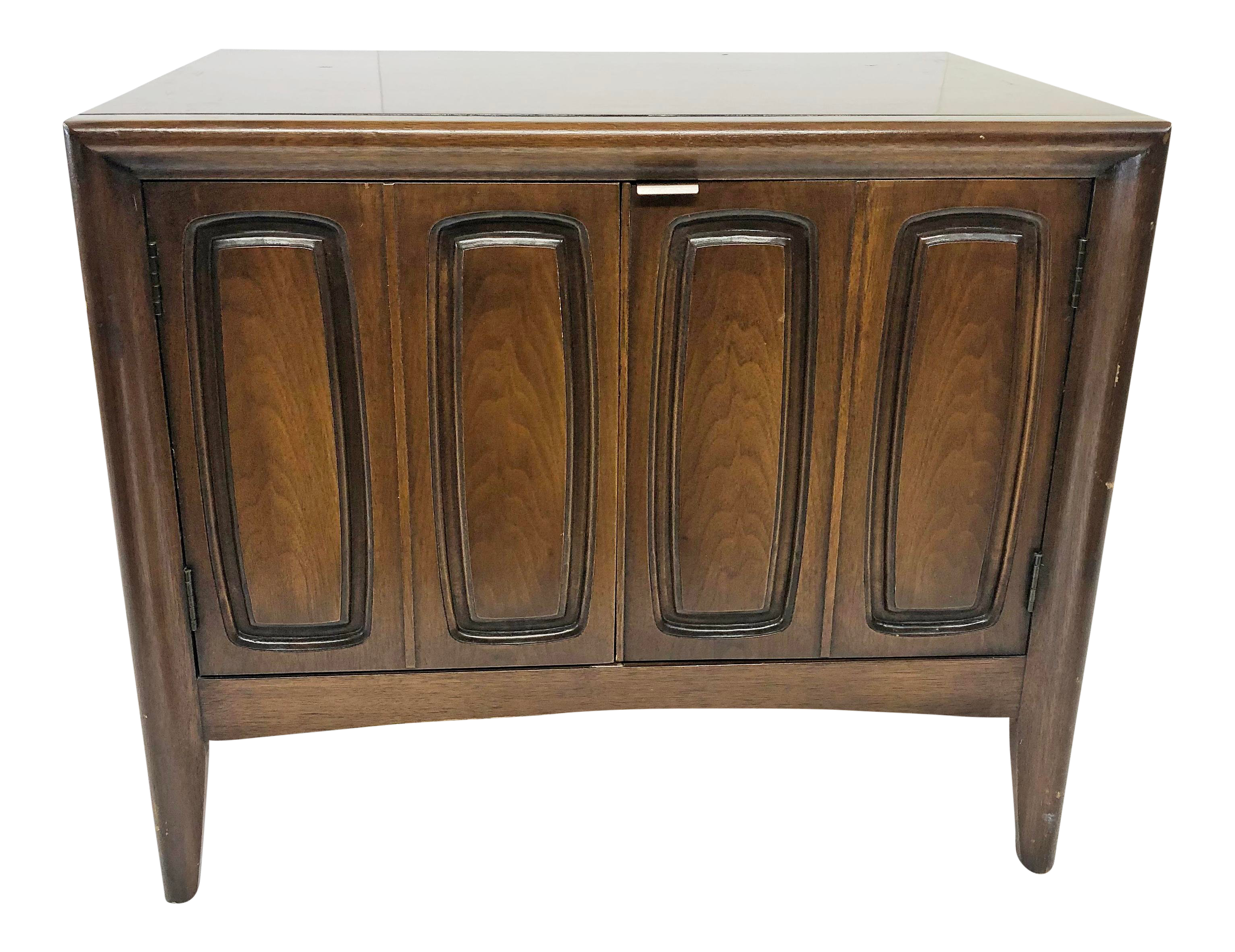 gently used broyhill furniture off chairish mid century modern emphasis record cabinet accent table definition outside patio piece pub set drawer mirrored bedside bar height