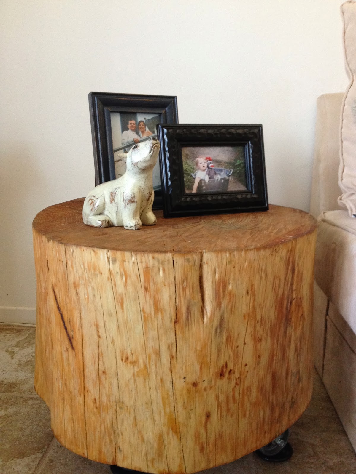 how make handmade natural tree stump side table homesfeed clear stained wood with casters two ture frames black animal miniature accent cream colored tables target high top ikea