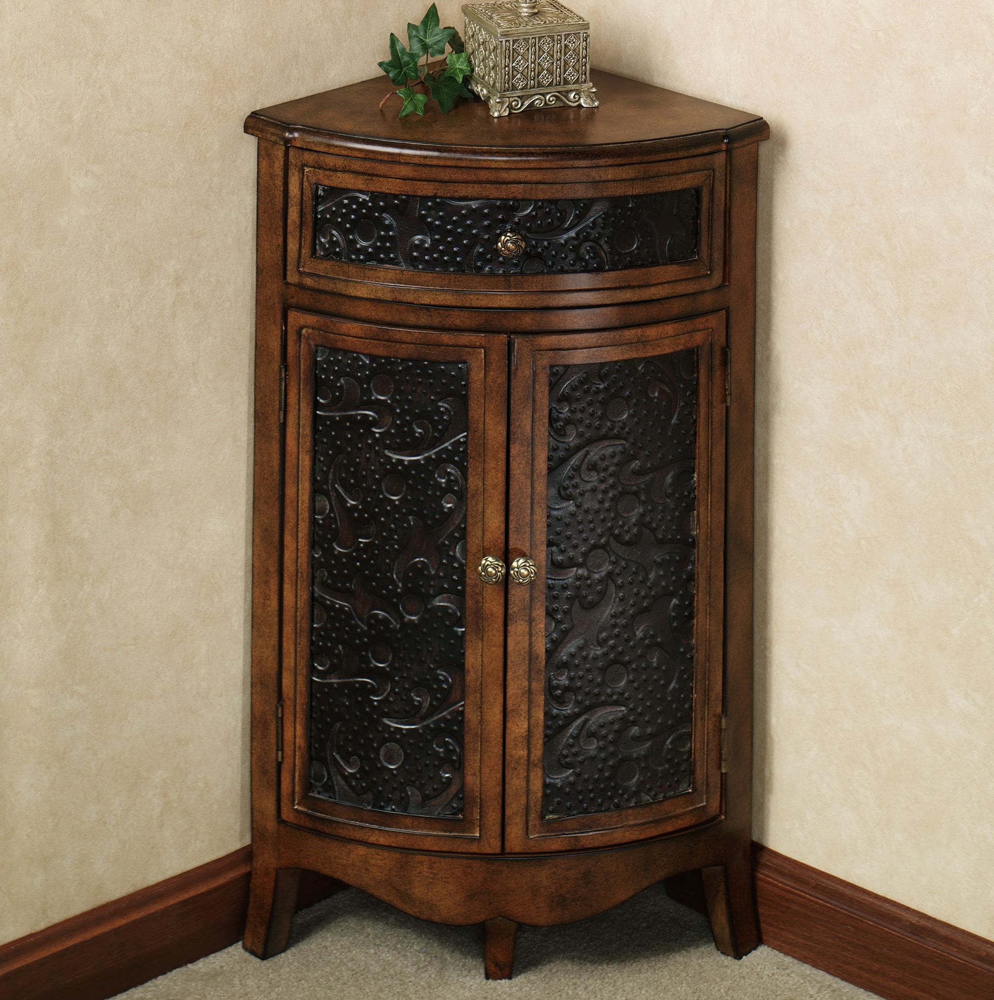 Incredible Small Corner Accent Table With For Awesome Bathroom Home