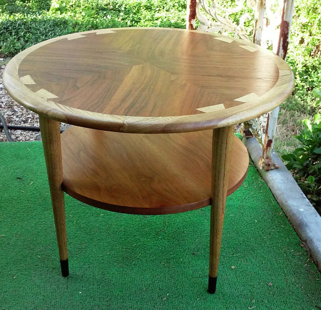 mid century modern lane acclaim round accent table vintage walnut ash kitchen sofa ikea small and chairs rectangle end with drawer barnwood tables red console cabinet affordable