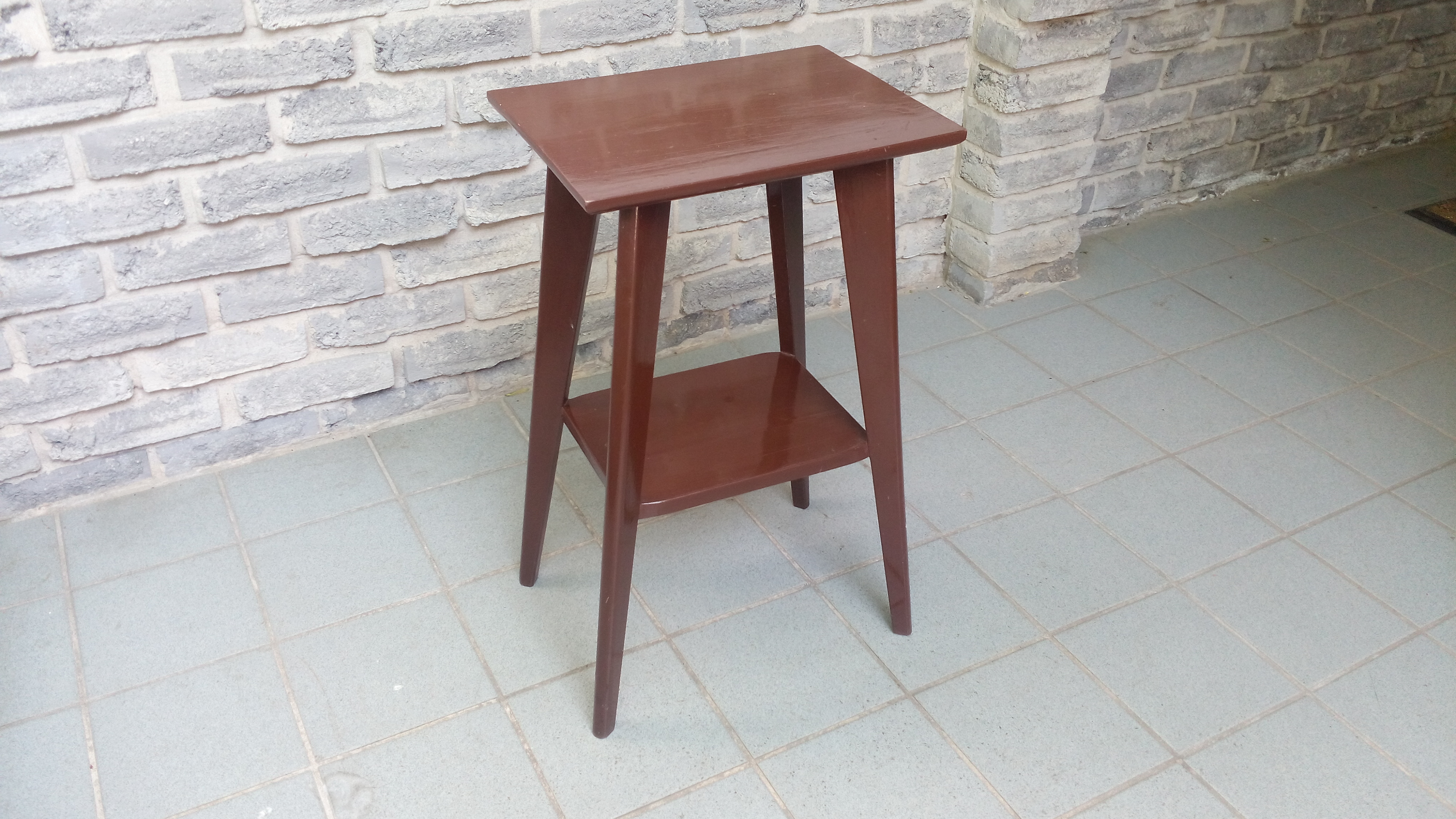 solid wood accent table img tables tures console with storage bunnings outdoor lounge chair iron frame queen small round gold end gallerie locations furniture side driftwood