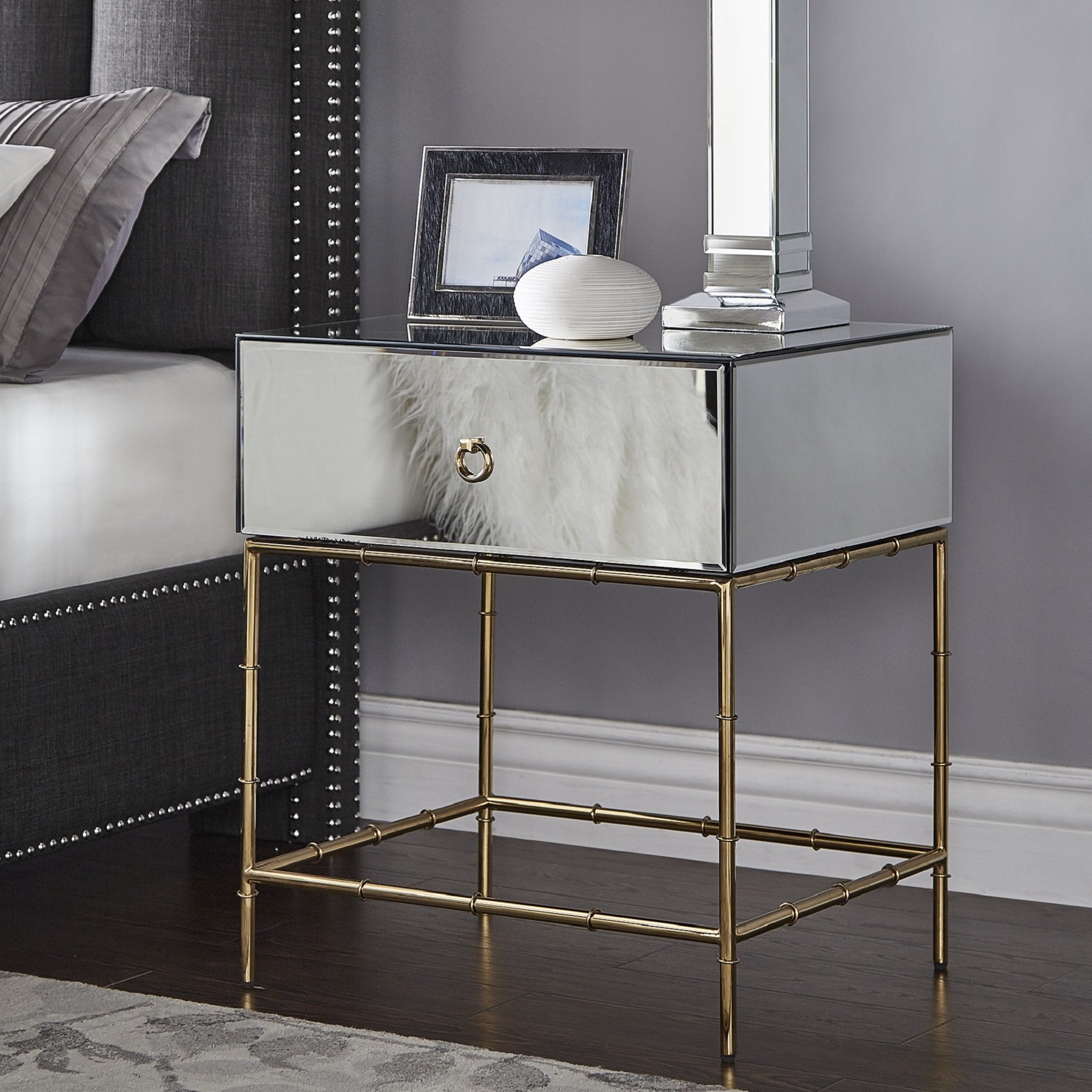 wade mirrored accent table with gold finish base inspire bold counter height kitchen storage verizon tablet plastic garden furniture sets tall lamps for bedroom pier one outdoor