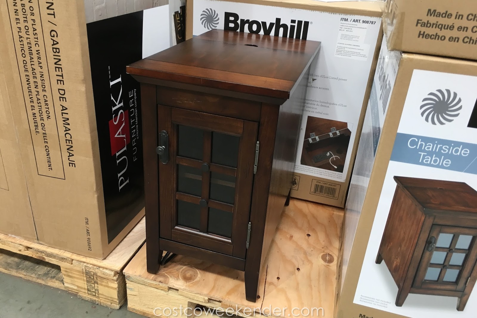 end tables broyhill chairside table weekender furniture counter sauder wood products small black metal garden dark brown spray paint for sofa dining repainting thomasville