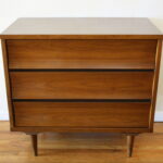 mid century modern dressers and side end table johnson carper mini dresser chinese coffee with stools small living room decorating ideas salvaged wood nightstand chairs eclipse 150x150